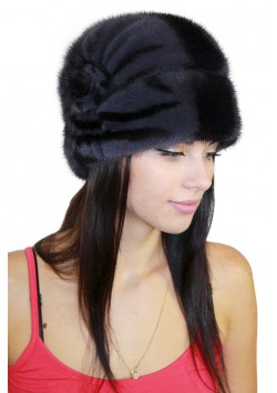 Шапка "Гномик" с розочкой