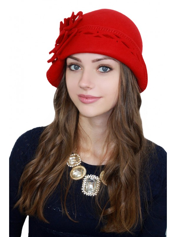 Шляпа женская спб. Шляпа женская. Модные фетровые шляпки. Шляпа женская осенняя. Модные фетровые головные уборы для женщин.