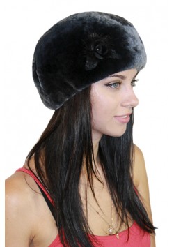 Меховой берет "Лагуна"