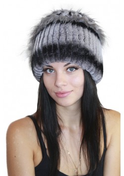 Стильная шапка "Сапфир"